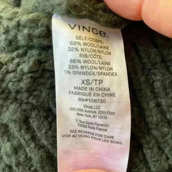 New Vince Women's Mock Neck Wool Blend Sweater Green - Picture 10 of 10